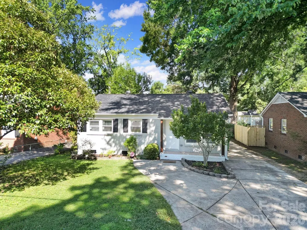 1801 Dallas Avenue Charlotte NC 28205