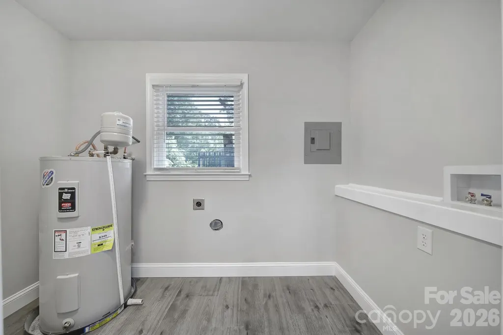 1801 Dallas Avenue Charlotte NC 28205