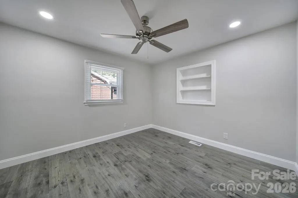 1801 Dallas Avenue Charlotte NC 28205