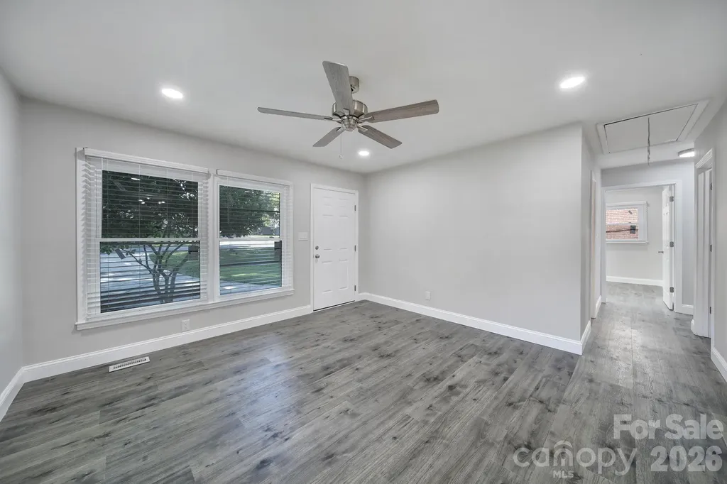 1801 Dallas Avenue Charlotte NC 28205