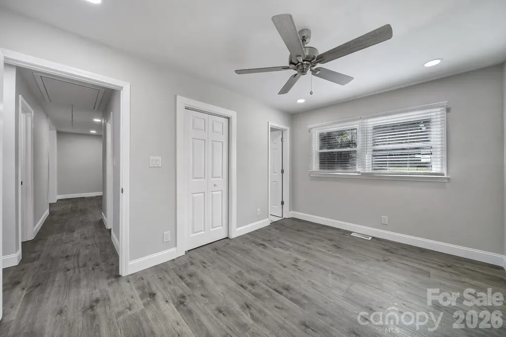 1801 Dallas Avenue Charlotte NC 28205