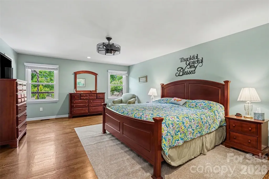 2506 Nancy Lane Harrisburg NC 28075