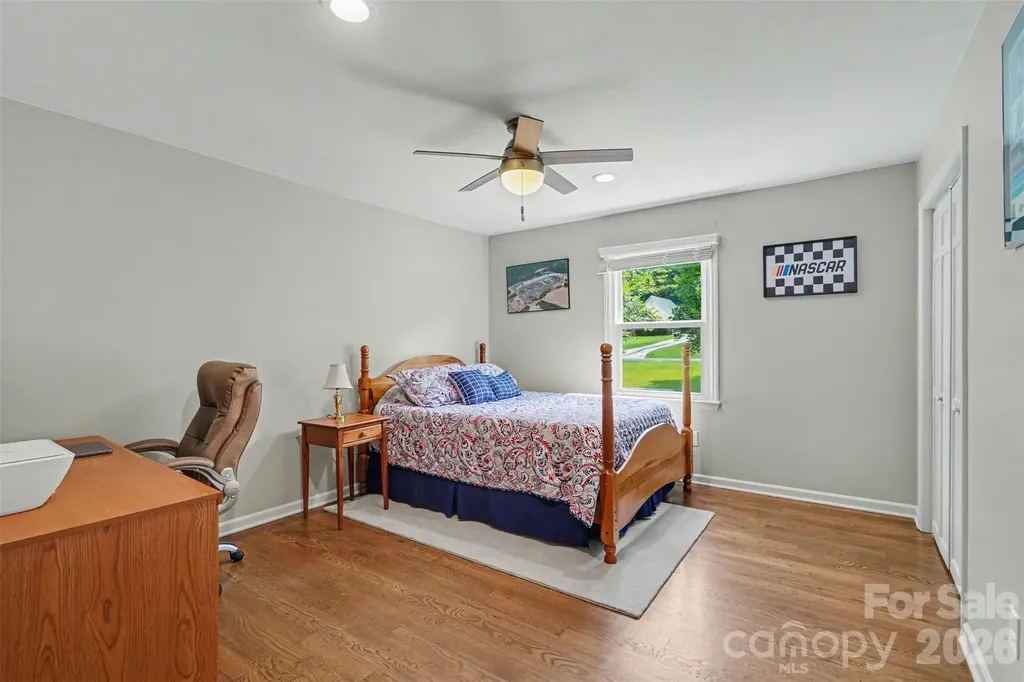 2506 Nancy Lane Harrisburg NC 28075