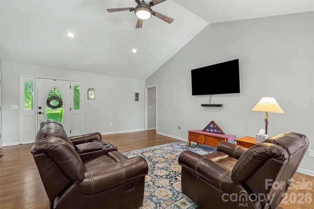 2506 Nancy Lane Harrisburg NC 28075