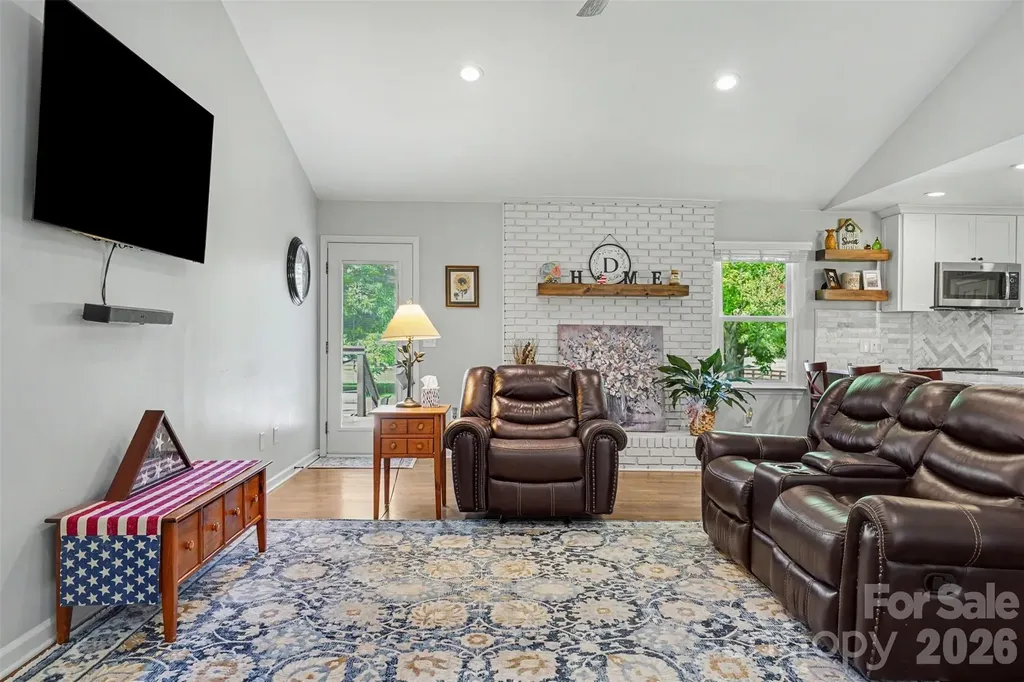 2506 Nancy Lane Harrisburg NC 28075