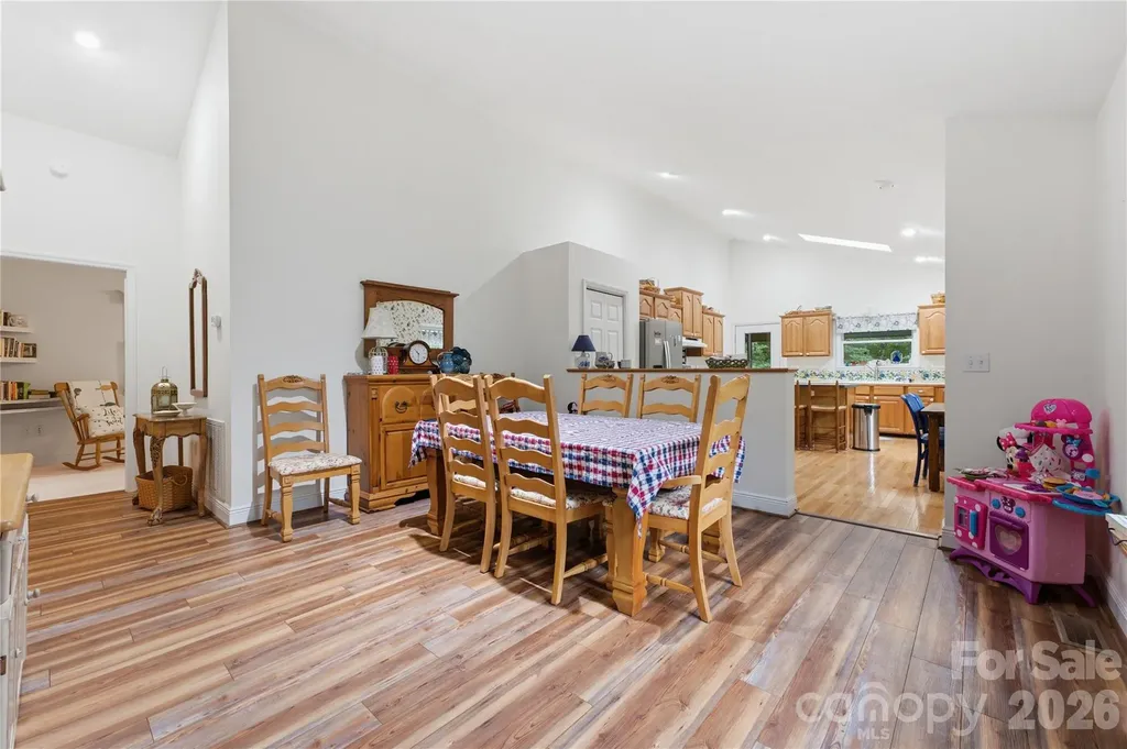 100 Foresthill Lane Whittier NC 28789