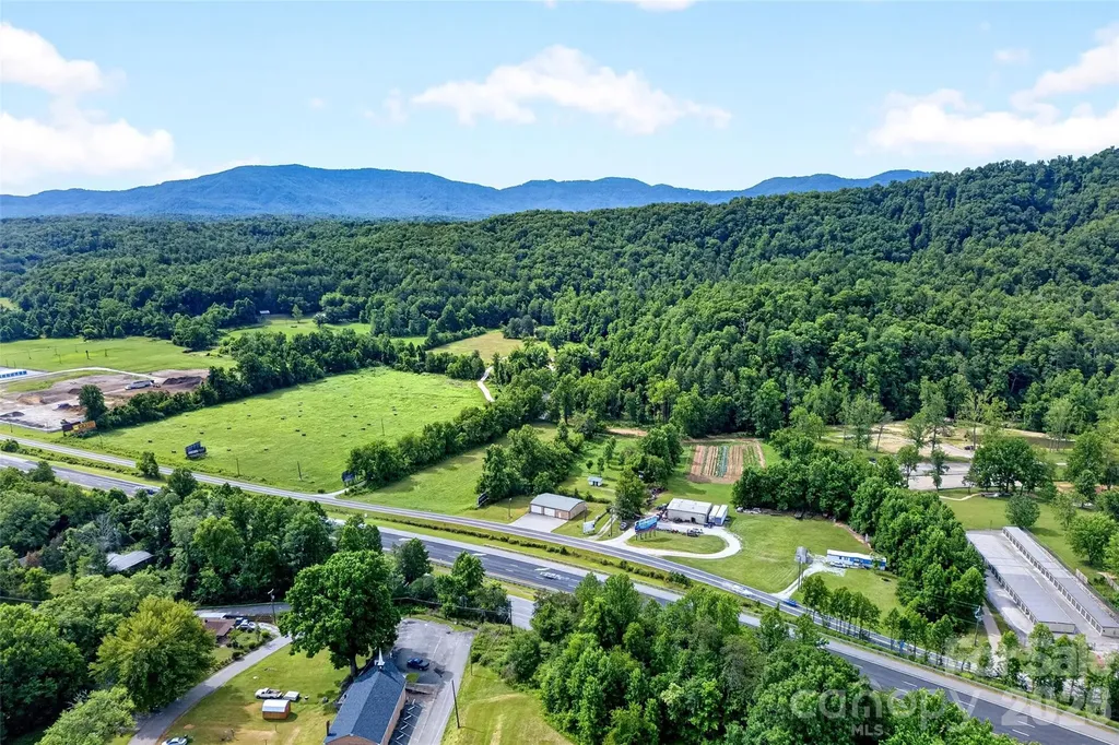 533 Catawba River Road Old Fort NC 28762