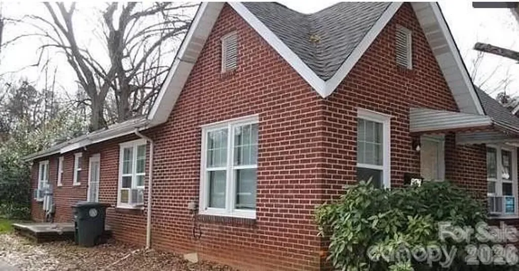 915 N Jackson Street Salisbury NC 28144