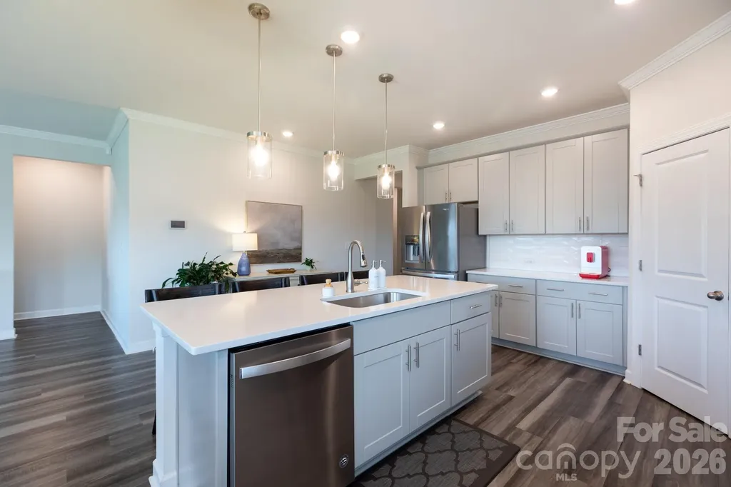 11809 Red Leaf Drive Charlotte NC 28215