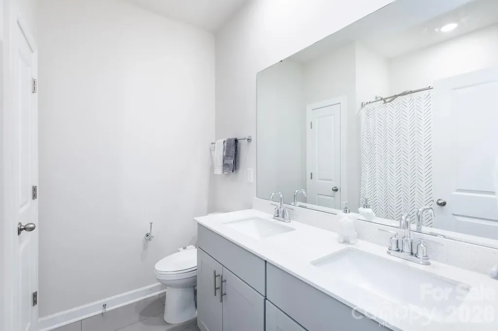 11809 Red Leaf Drive Charlotte NC 28215