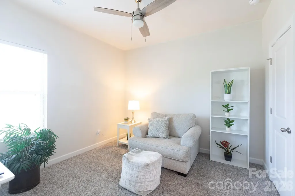 11809 Red Leaf Drive Charlotte NC 28215