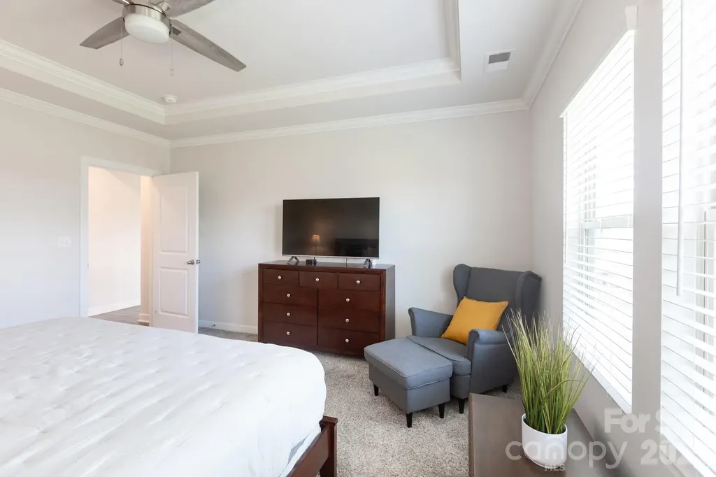 11809 Red Leaf Drive Charlotte NC 28215