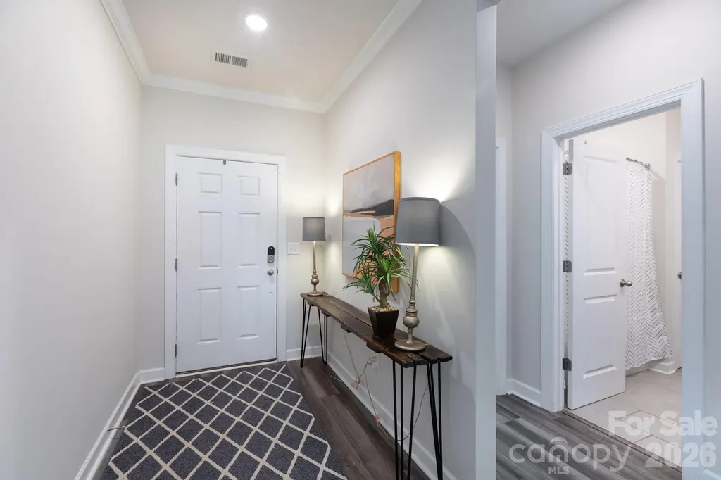 11809 Red Leaf Drive Charlotte NC 28215