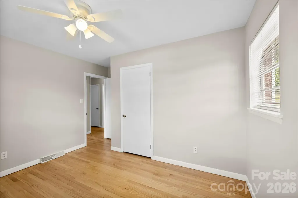 309 Oak Hill Road Candler NC 28715