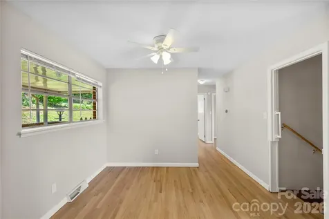 309 Oak Hill Road Candler NC 28715