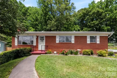 309 Oak Hill Road Candler NC 28715