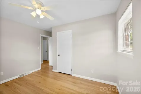 309 Oak Hill Road Candler NC 28715