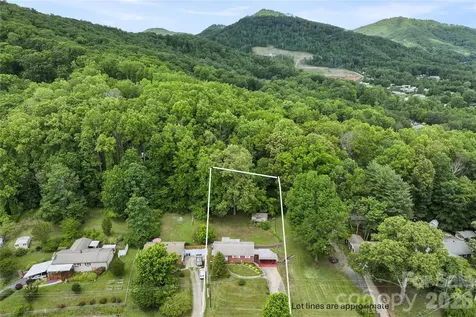 309 Oak Hill Road Candler NC 28715