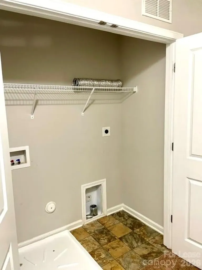 3102 Victoria Brook Lane Charlotte NC 28208
