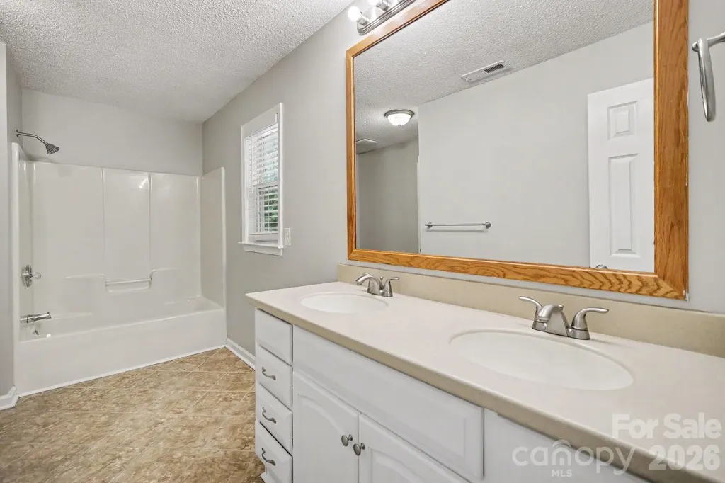 838 Highlander Court Concord NC 28025