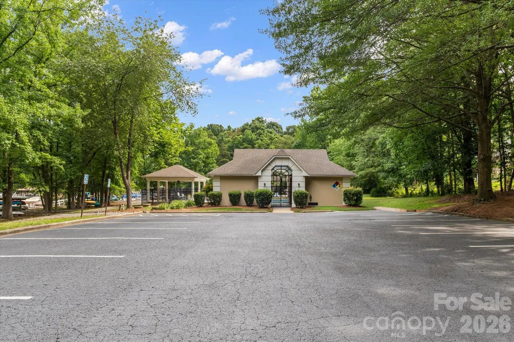 122 Lake Pine Road Mooresville NC 28117