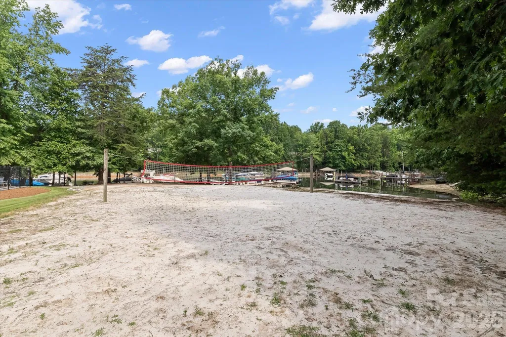 122 Lake Pine Road Mooresville NC 28117