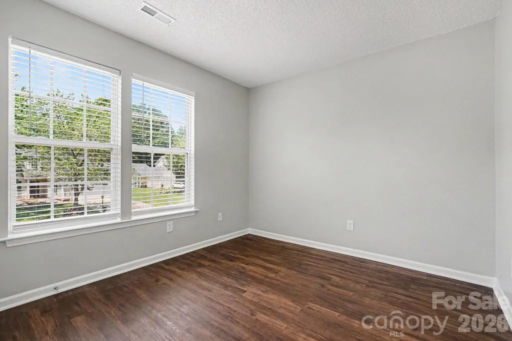 9806 Coriander Court Charlotte NC 28215