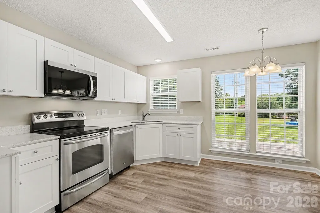 9806 Coriander Court Charlotte NC 28215