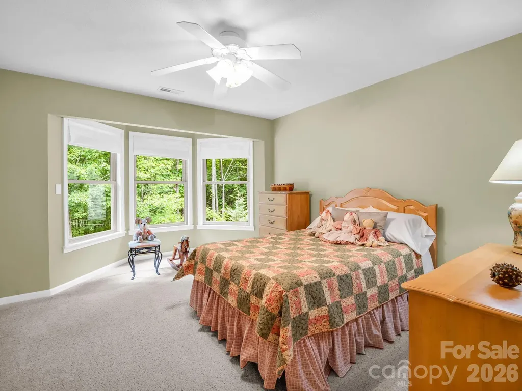 131 Arcadia Falls Way Black Mountain NC 28711