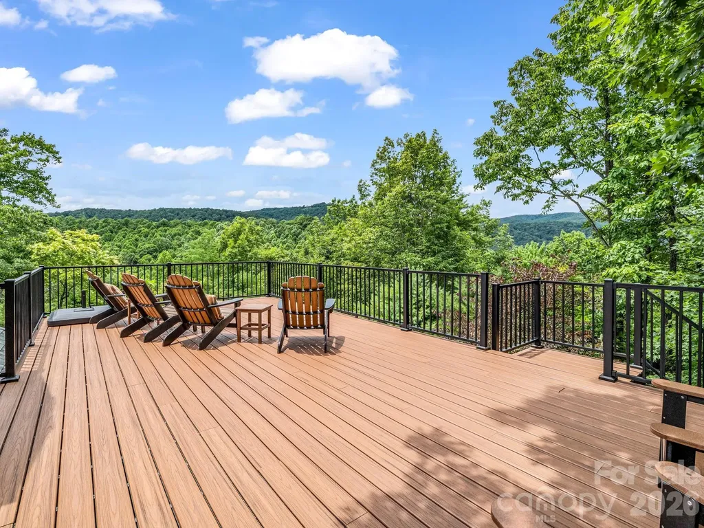 131 Arcadia Falls Way Black Mountain NC 28711