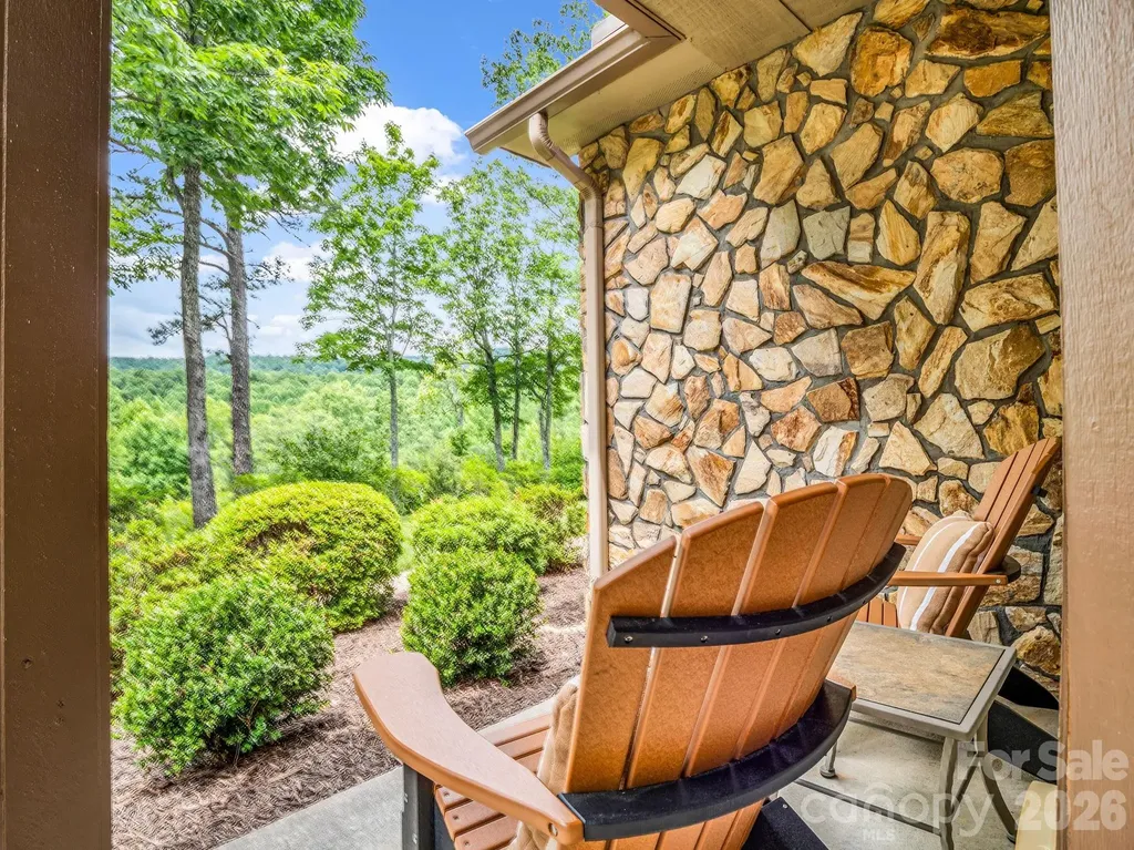 131 Arcadia Falls Way Black Mountain NC 28711