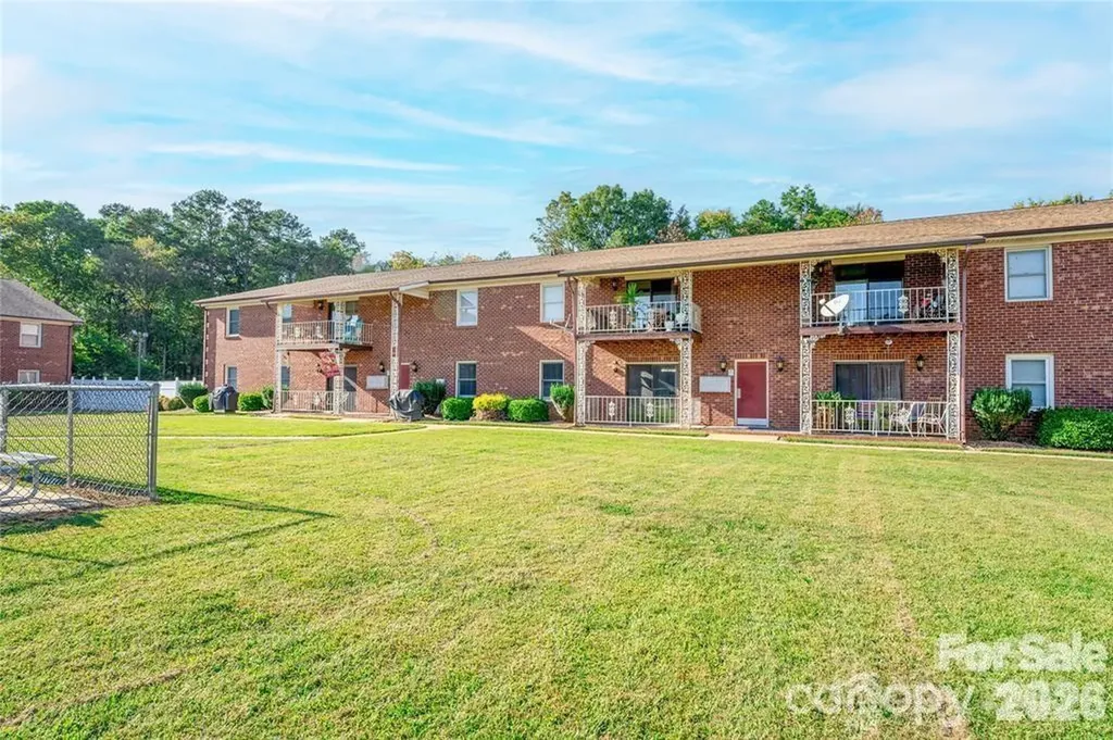 103 Carriage House Drive Kannapolis NC 28081
