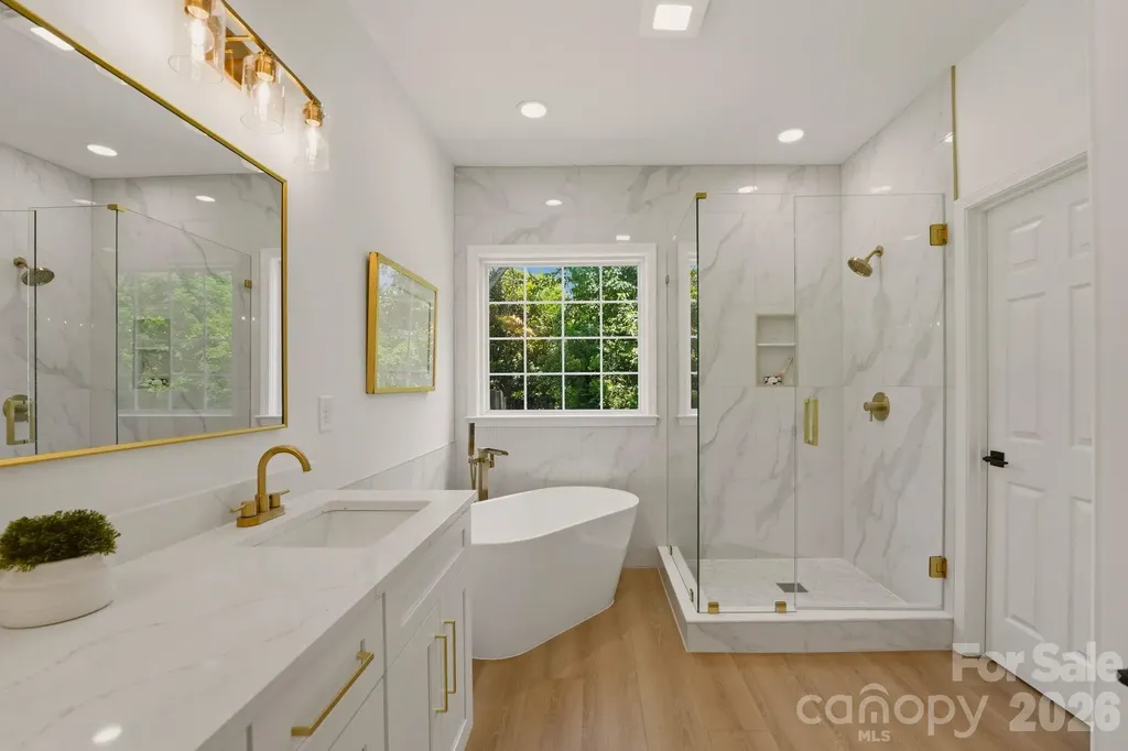 9705 Tenencia Court Charlotte NC 28277