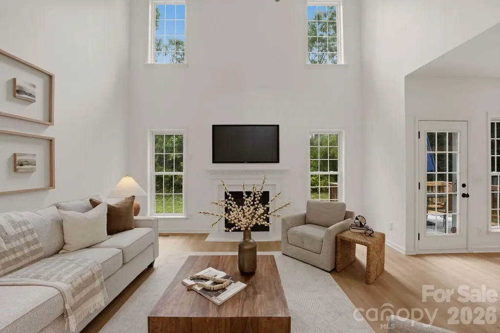 9705 Tenencia Court Charlotte NC 28277