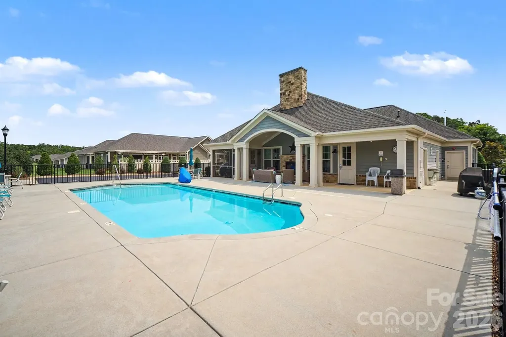 9032 Treetop Way NW Concord NC 28027