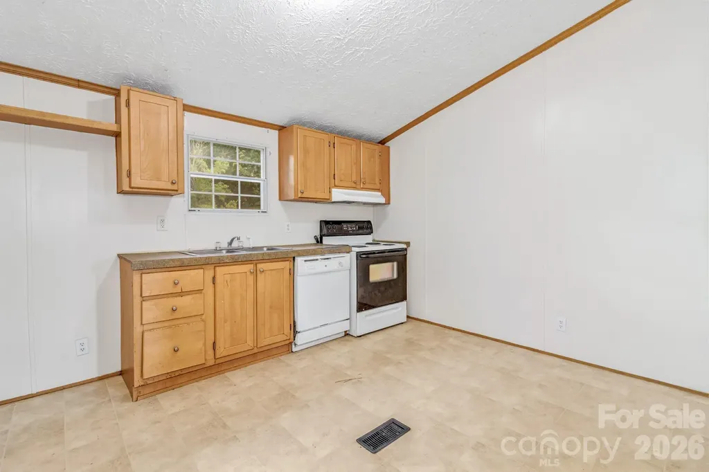 12 Green Cove Lane Alexander NC 28701