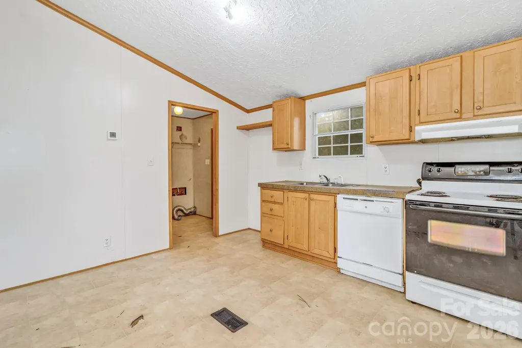 12 Green Cove Lane Alexander NC 28701