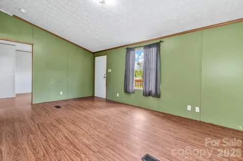 12 Green Cove Lane Alexander NC 28701