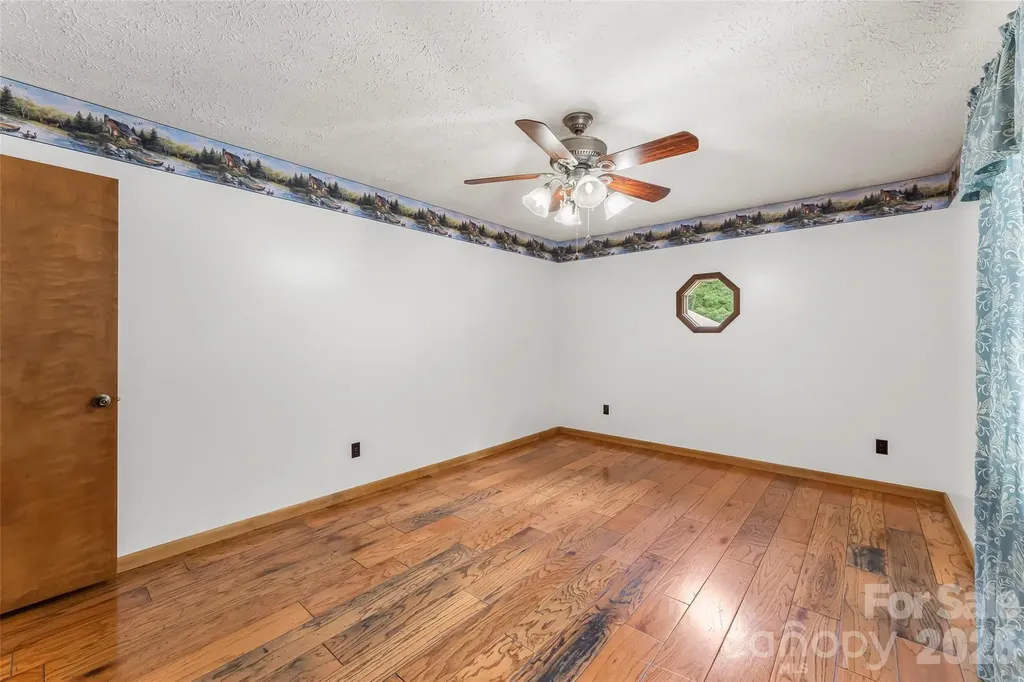 5809 Old Nc 18 Highway Connelly Springs NC 28612