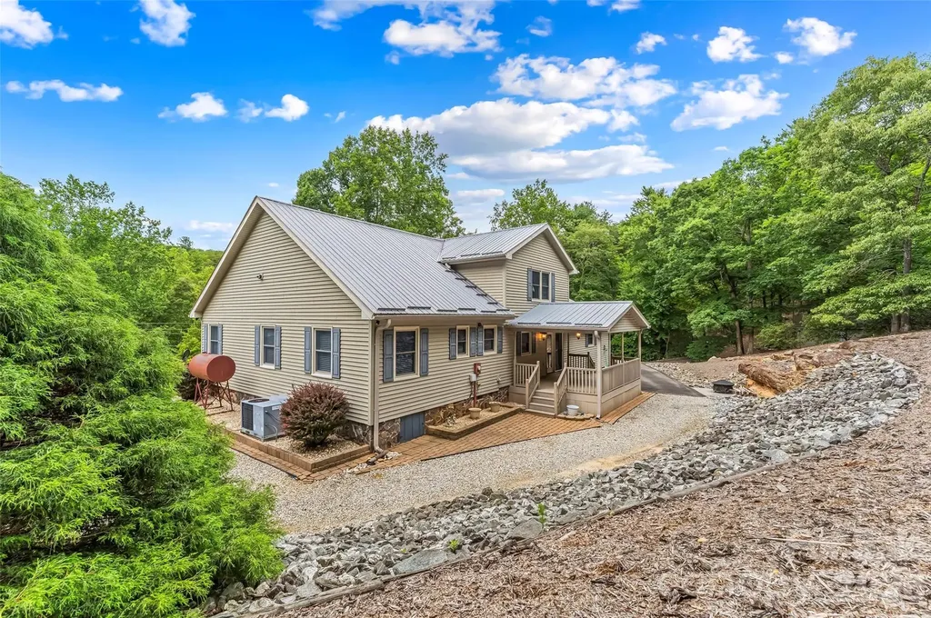 5809 Old Nc 18 Highway Connelly Springs NC 28612