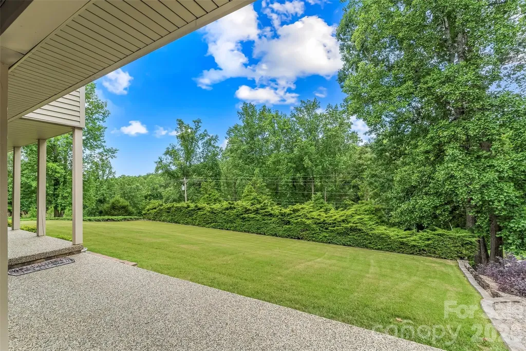 5809 Old Nc 18 Highway Connelly Springs NC 28612