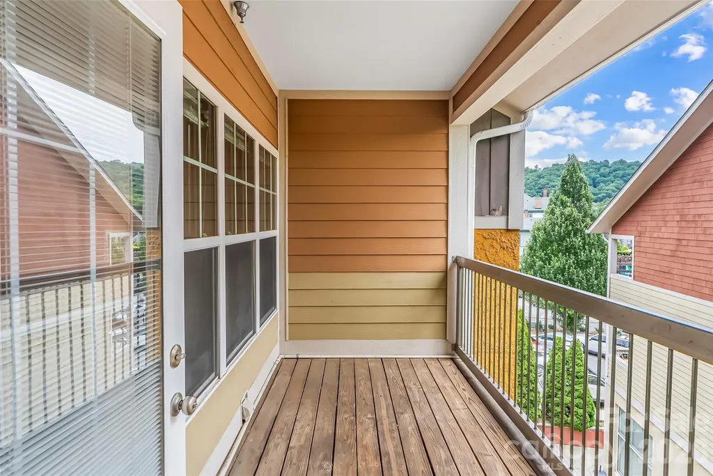 125 S Lexington Avenue Asheville NC 28801