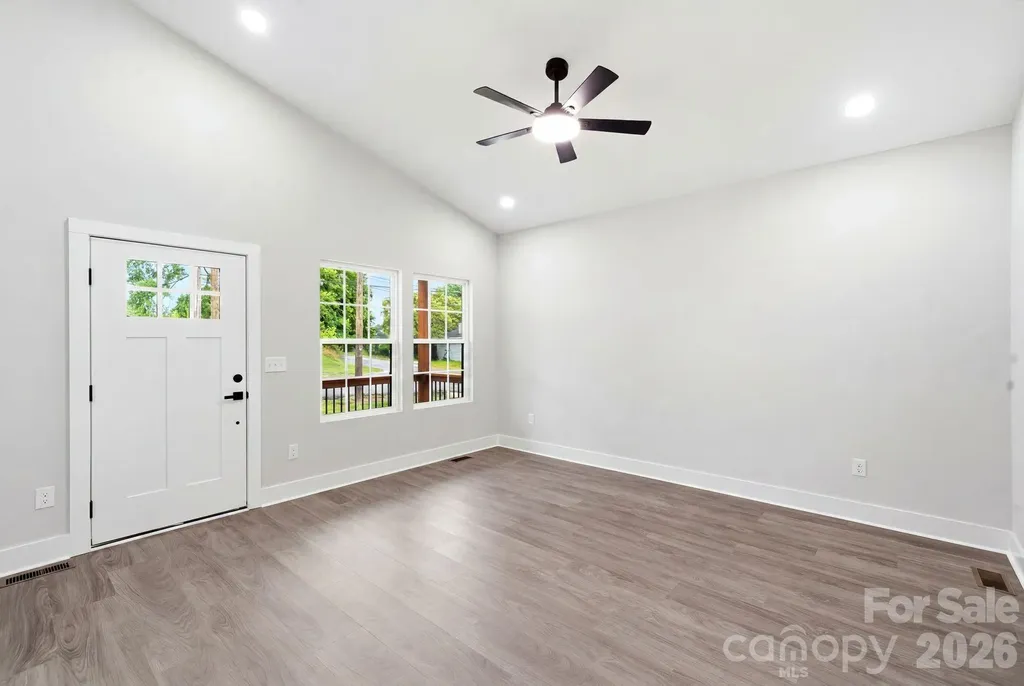 272 Hilltop Avenue SW Concord NC 28025