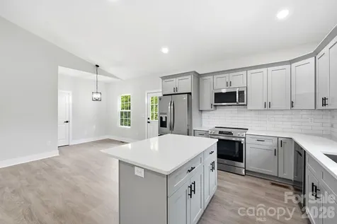 272 Hilltop Avenue SW Concord NC 28025