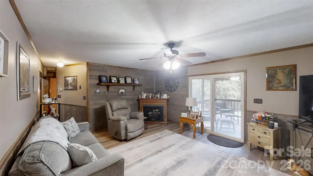 81 Pine Mount Road Weaverville NC 28787