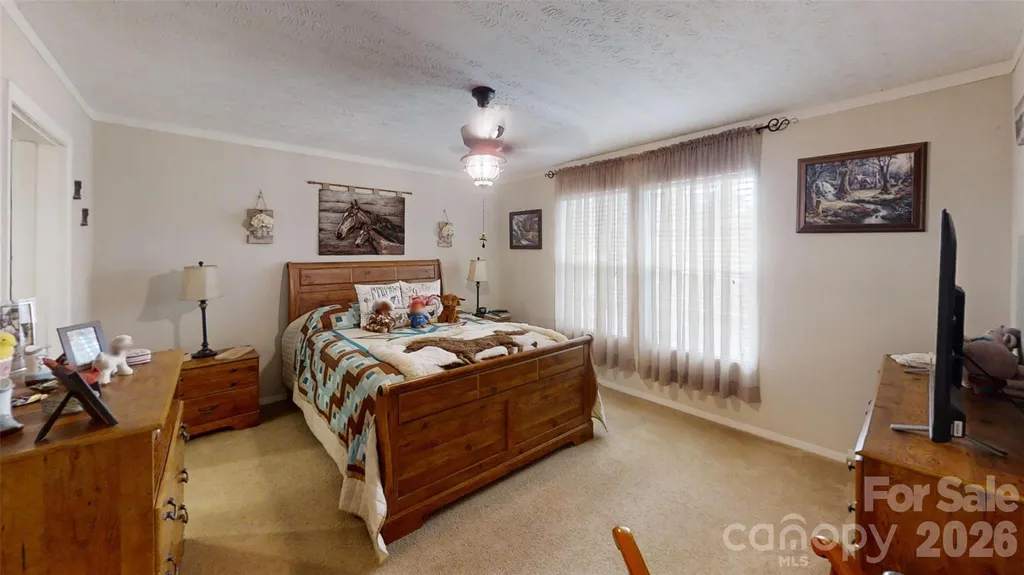 81 Pine Mount Road Weaverville NC 28787