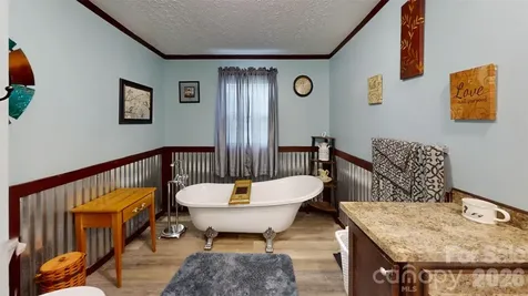 81 Pine Mount Road Weaverville NC 28787