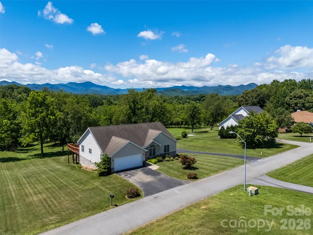 117 Caldonia Drive Candler NC 28715