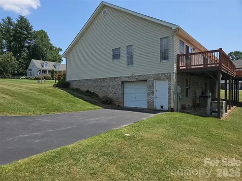 117 Caldonia Drive Candler NC 28715