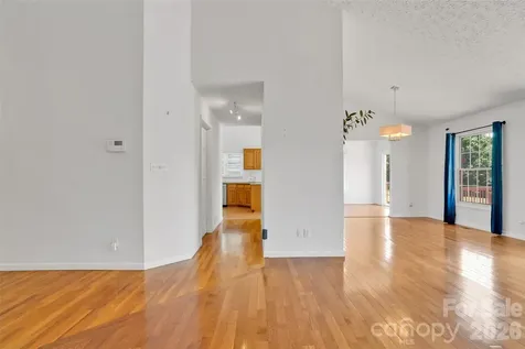 117 Caldonia Drive Candler NC 28715